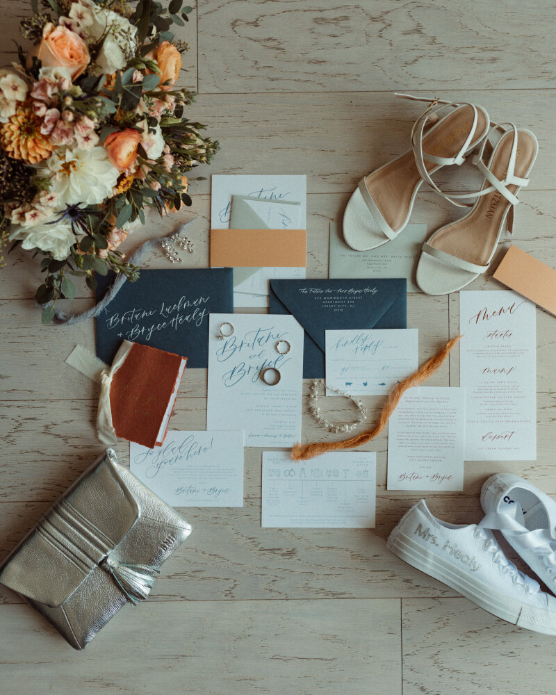 Custom-Stationery-Wedding-Invitations-4.jpg
